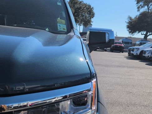 Used 2024 Chevrolet Silverado 1500 LTZ w/ LTZ Premium Package image 13