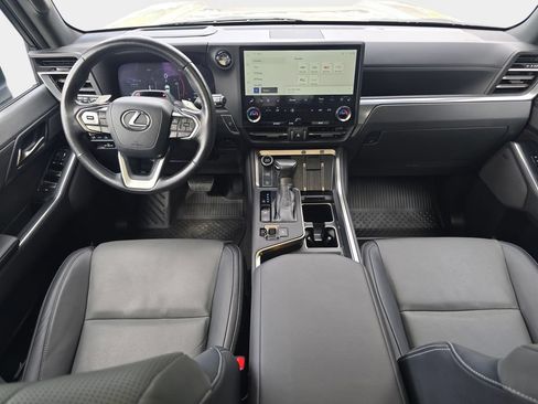 Used 2024 Lexus GX 550 AWD/4WD image 10
