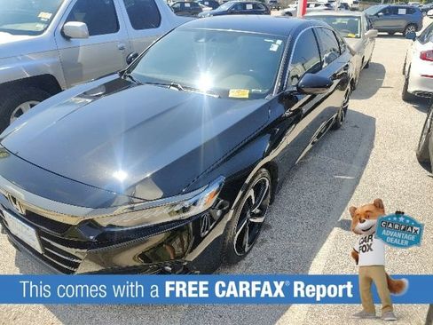 Used 2022 Honda Accord Sport image 2