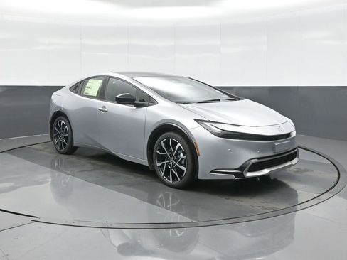 New 2026 Toyota Prius Plug-In Hybrid image 1