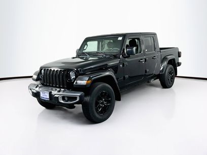 Used 2023 Jeep Gladiator Sport