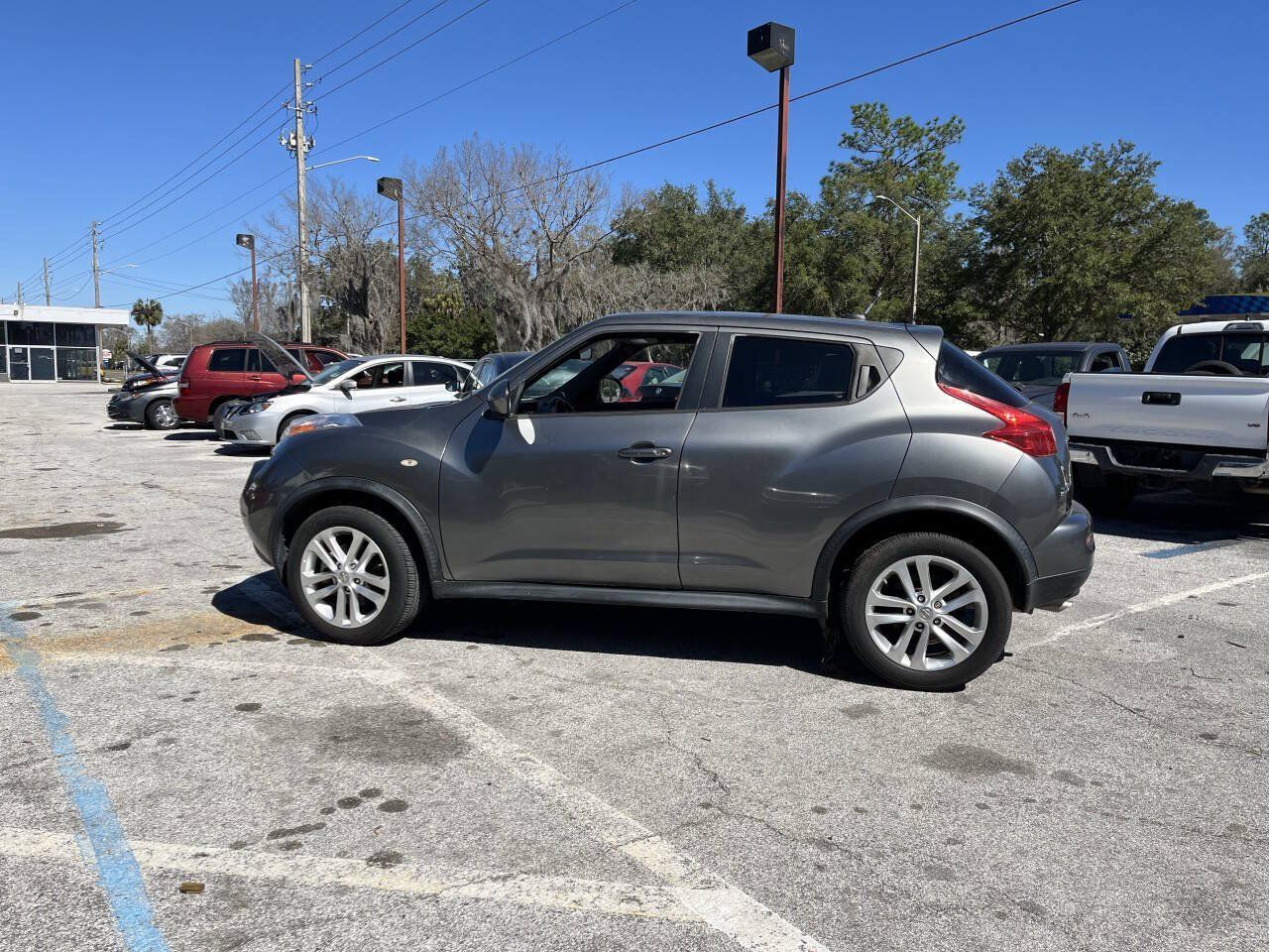 Used 2012 Nissan Juke SL FWD image 8