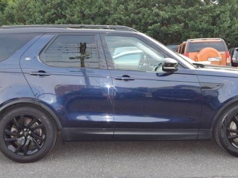 Used 2019 Land Rover Discovery HSE AWD/4WD image 14