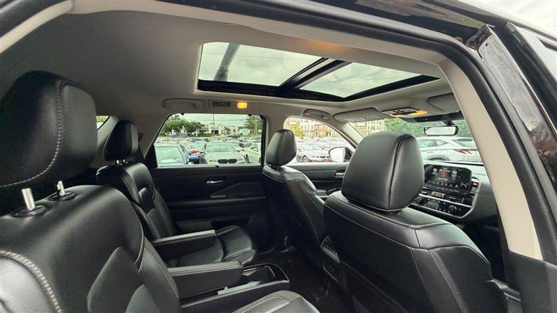 Used 2023 Nissan Pathfinder 4WD SL w/ SL Premium Package image 10