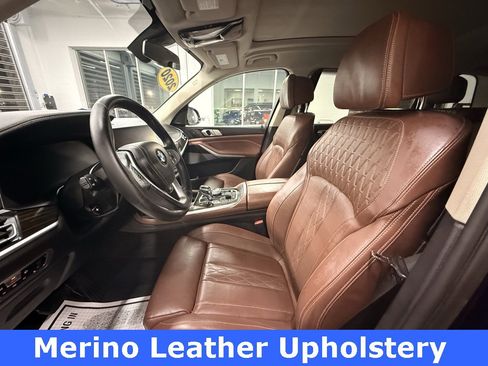 Used 2020 BMW X7 xDrive40i w/ Executive Package image 9