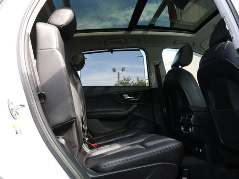 Used 2018 Audi Q7 3.0T Prestige AWD/4WD image 47