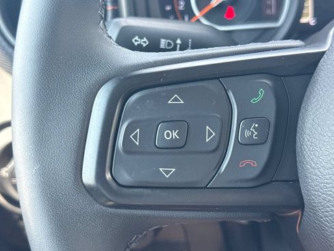 Used 2026 Jeep Gladiator Mojave AWD/4WD image 28