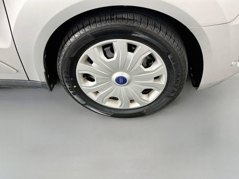 Used 2022 Ford Transit Connect XLT FWD image 34