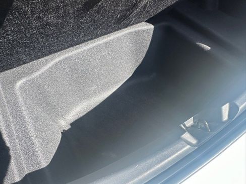 Used 2022 Tesla Model 3 Long Range image 61