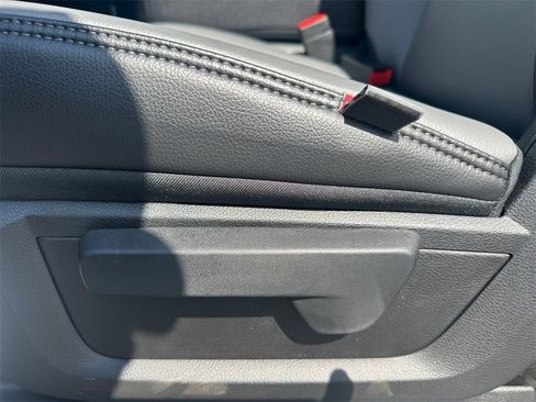 New 2025 RAM 4500 Tradesman image 26