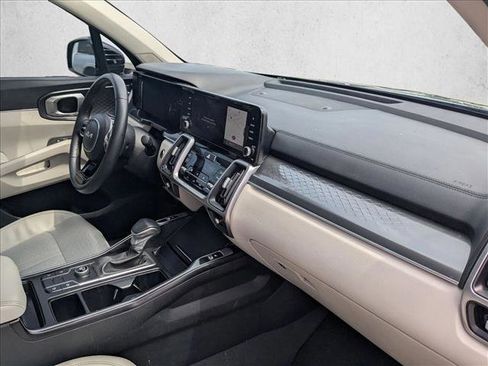 Used 2023 Kia Sorento S w/ Panoramic Sunroof Package FWD image 19