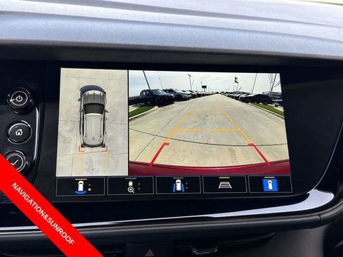 Used 2022 Buick Envision Avenir w/ Technology Package II image 27