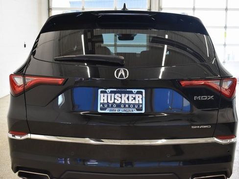 Used 2023 Acura MDX SH-AWD w/ Advance Package image 11