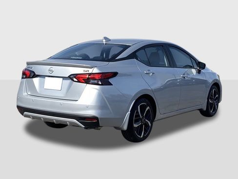 New 2025 Nissan Versa SR image 4