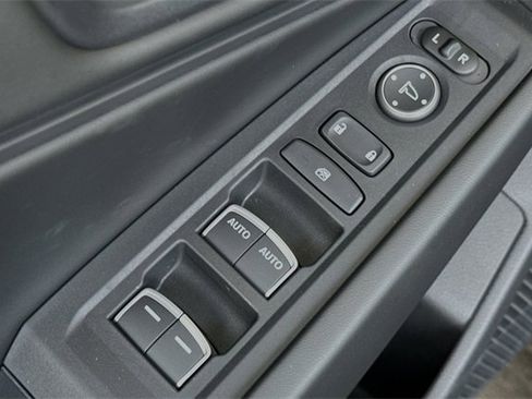 New 2025 Honda Accord SE image 12