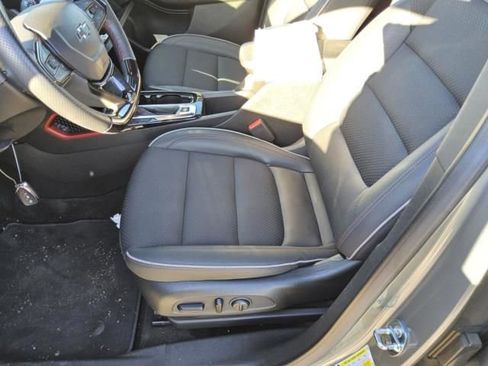 Used 2023 Chevrolet TrailBlazer RS w/ Convenience Package image 6