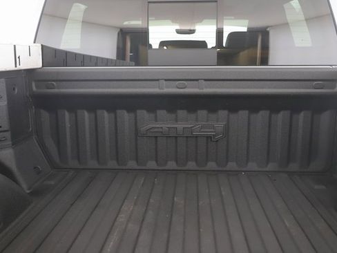 Used 2024 GMC Sierra 1500 AT4 w/ Technology Package image 30