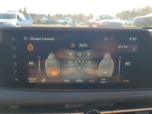 New 2025 Nissan Ariya AWD image 26