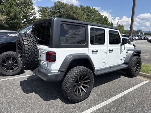 Used 2020 Jeep Wrangler Unlimited Sport S AWD/4WD image 18