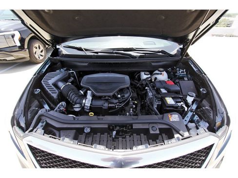 Certified 2025 Cadillac XT5 Sportv w/ Technology Package AWD/4WD image 32