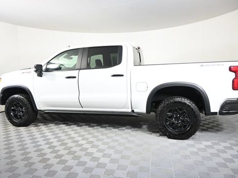 Used 2023 Chevrolet Silverado 1500 ZR2 w/ ZR2 Bison Edition AWD/4WD image 3