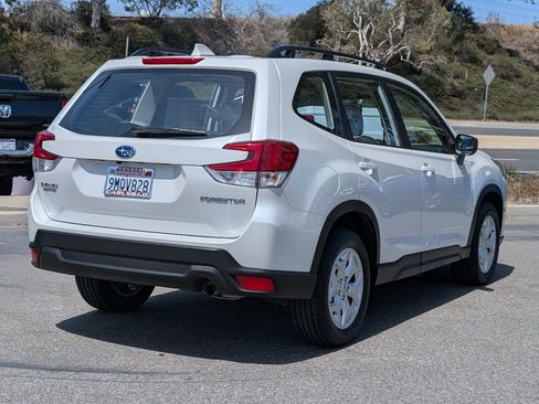 Used 2022 Subaru Forester AWD/4WD image 13