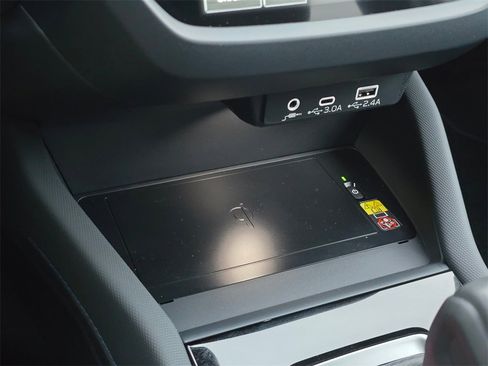 New 2025 Subaru Forester Premium image 19