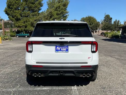 New 2025 Ford Explorer ST w/ Sun And Sound Package image 5