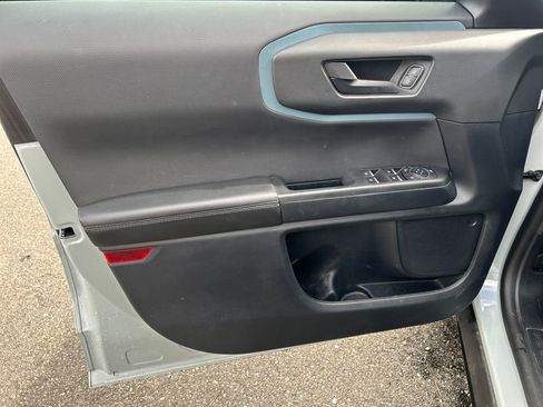 Used 2023 Ford Bronco Sport Badlands image 16