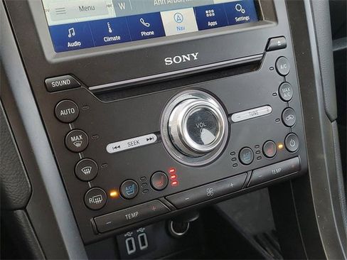 Certified 2019 Ford Fusion Energi Titanium image 22