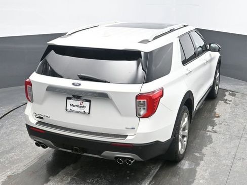 Used 2020 Ford Explorer Platinum w/ Premium Technology Package image 25