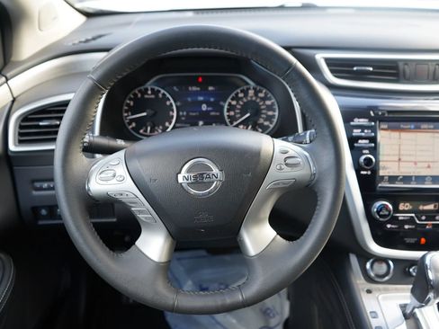 Used 2017 Nissan Murano Platinum w/ Platinum Technology Package FWD image 19