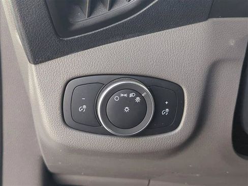 Used 2022 Ford Transit Connect XL FWD image 25