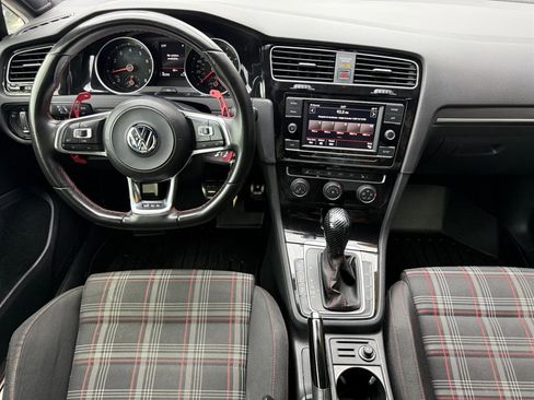 Used 2018 Volkswagen GTI S FWD image 20