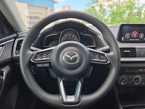 Used 2018 MAZDA MAZDA3 Sport w/ Preferred Equipment Package FWD image 27