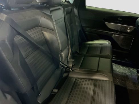 Used 2024 Lincoln Nautilus Reserve w/ Equipment Group 203A AWD/4WD image 27