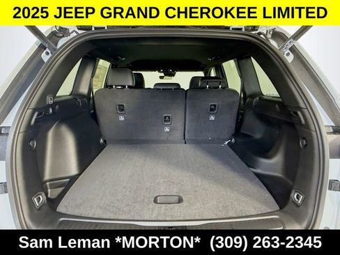 New 2025 Jeep Grand Cherokee Limited image 26