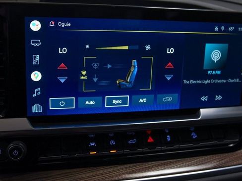 Used 2022 Chevrolet Silverado 1500 RST image 17