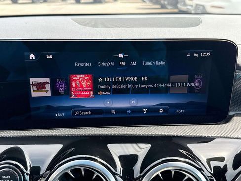 Used 2025 Mercedes-Benz CLA 250 4MATIC image 25