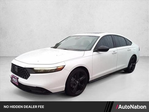 Used 2023 Honda Accord Sport image 1
