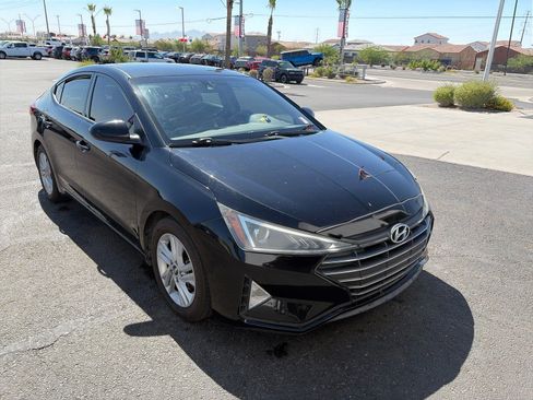 Used 2020 Hyundai Elantra SEL w/ Cargo Package (C1) FWD image 5