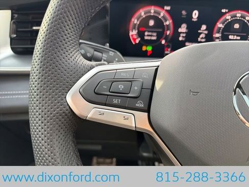 New 2026 Volkswagen Tiguan SE R-Line image 14