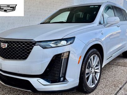 Certified 2025 Cadillac XT6 Premium Luxury