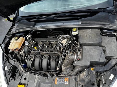 Used 2017 Ford Focus SE FWD image 21
