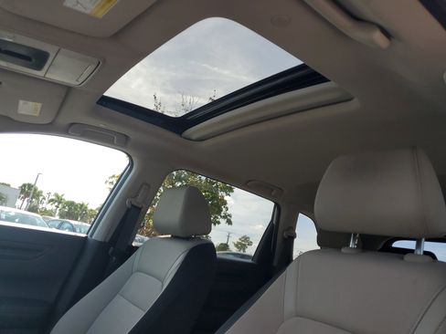 Used 2025 Honda CR-V EX image 25