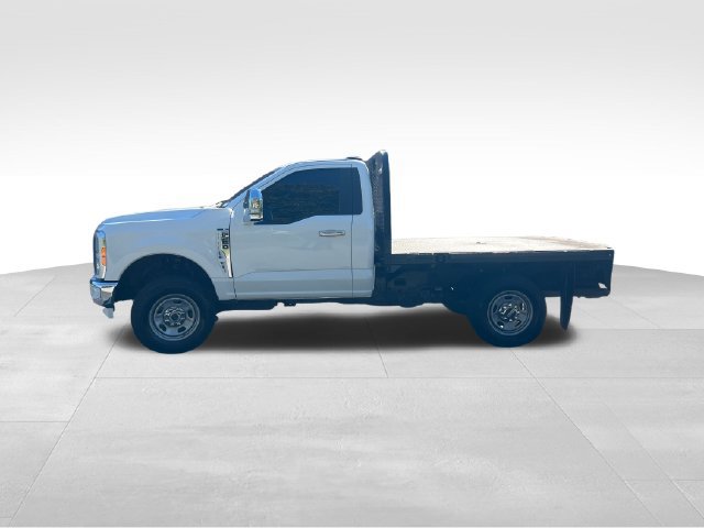 Used 2023 Ford F250 XL w/ Snow Plow Prep Package AWD/4WD image 3