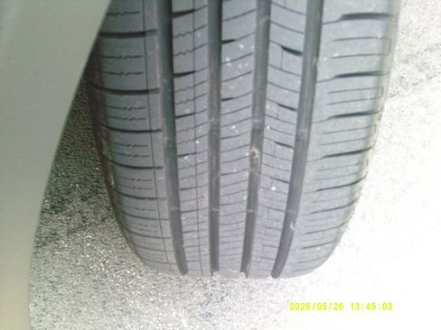 Used 2013 Hyundai Elantra Limited FWD image 18