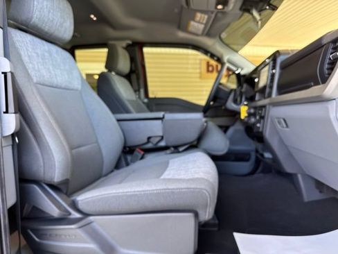 Used 2025 Ford F250 XL w/ F-250 >10K GVWR Package AWD/4WD image 25