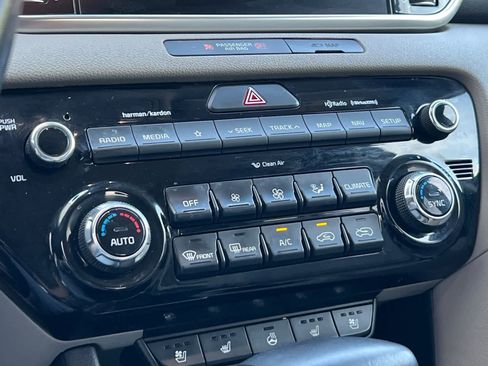 Used 2020 Kia Sportage EX w/ EX Technology Package image 23