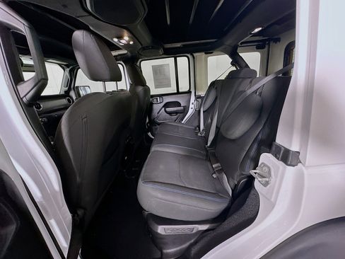 Used 2023 Jeep Wrangler Unlimited Rubicon 4xe image 26